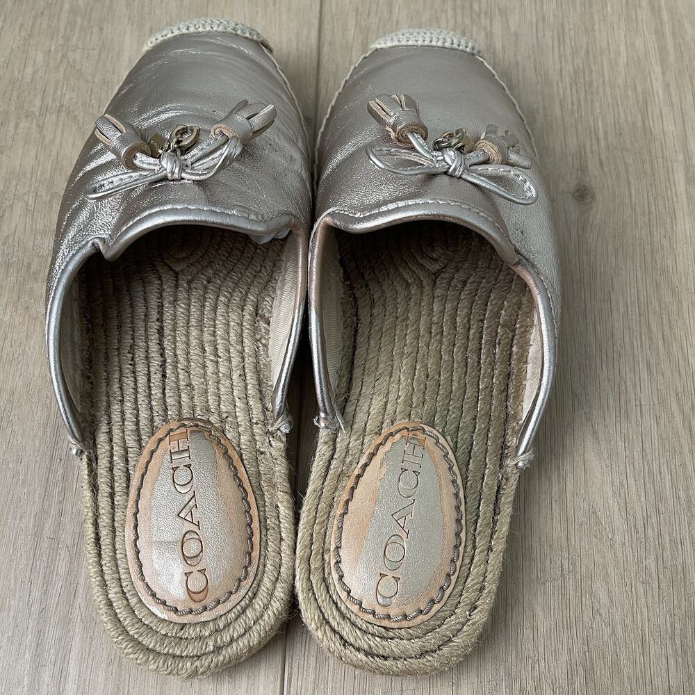 Coach Shoes Womens Cassidy Espadrille Mules Size 7 Leather Silver - Picture 3 of 16